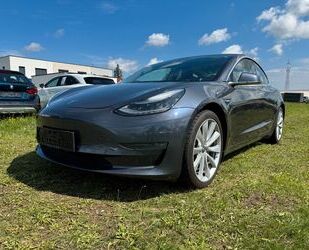 Tesla Model 3 Gebrauchtwagen
