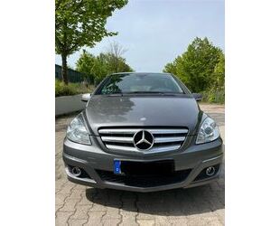 Mercedes-Benz B 180 Gebrauchtwagen