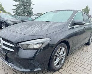 Mercedes-Benz B 220 Gebrauchtwagen