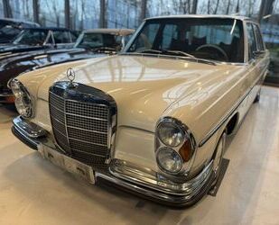 Mercedes-Benz 280 Gebrauchtwagen
