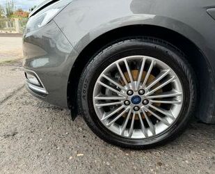 Ford S-Max Gebrauchtwagen