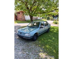 Audi 309 