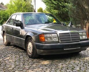 Mercedes-Benz 230 Gebrauchtwagen