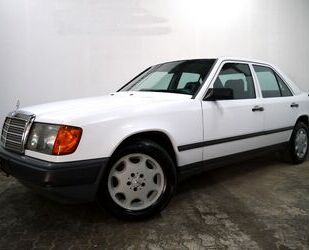 Mercedes-Benz E 230 Gebrauchtwagen
