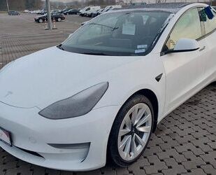 Tesla Model 3 Gebrauchtwagen