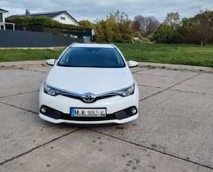 Toyota Auris Touring Sports Gebrauchtwagen