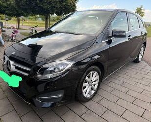 Mercedes-Benz B 180 Gebrauchtwagen