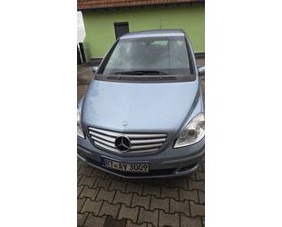 Mercedes-Benz B 200 Gebrauchtwagen