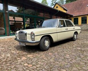 Mercedes-Benz 220 Gebrauchtwagen