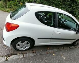Peugeot 207 Gebrauchtwagen