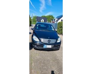 Mercedes-Benz B 180 Gebrauchtwagen