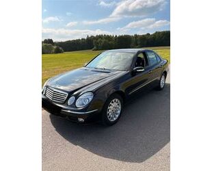 Mercedes-Benz E 200 Gebrauchtwagen
