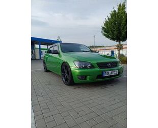 Lexus IS 200 Gebrauchtwagen