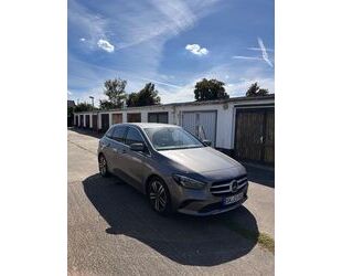 Mercedes-Benz B 180 Gebrauchtwagen