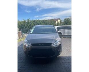 Ford S-Max Gebrauchtwagen