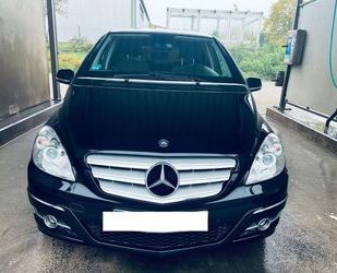 Mercedes-Benz B 200 Gebrauchtwagen