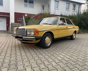 Mercedes-Benz 230 Gebrauchtwagen
