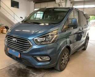 Ford Tourneo Custom Gebrauchtwagen