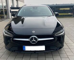 Mercedes-Benz CLA 180 Shooting Brake Gebrauchtwagen