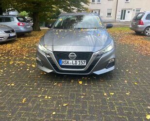 Nissan Altima Gebrauchtwagen