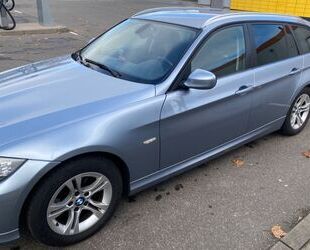 BMW BMW 318d Touring -unfallfrei, Xenonlicht Gebrauchtwagen