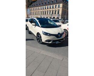 Renault Grand Scenic Gebrauchtwagen