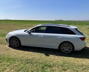 Mercedes-Benz A4 