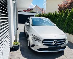 Mercedes-Benz B 180 Gebrauchtwagen