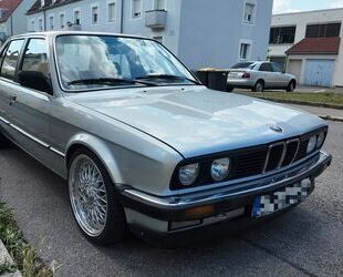 BMW 324 Gebrauchtwagen