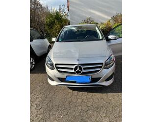 Mercedes-Benz B 180 Gebrauchtwagen