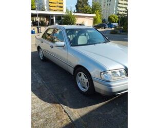 Mercedes-Benz C 180 Gebrauchtwagen