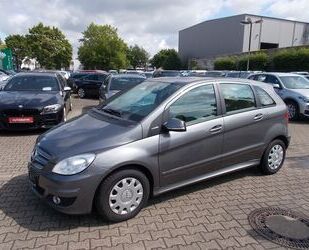 Mercedes-Benz B 180 Gebrauchtwagen