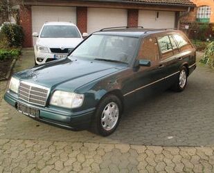 Mercedes-Benz 220 Gebrauchtwagen