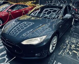 Tesla Model S Gebrauchtwagen