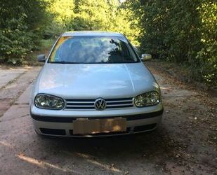 Ford Golf 