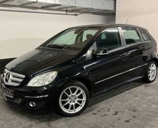 Mercedes-Benz B 180 Gebrauchtwagen