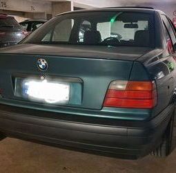 INFINITI 320 