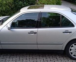 Mercedes-Benz E 320 Gebrauchtwagen