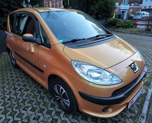 Peugeot 1007 Gebrauchtwagen