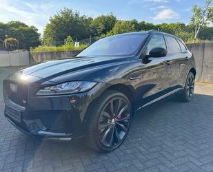 Skoda F-Pace 