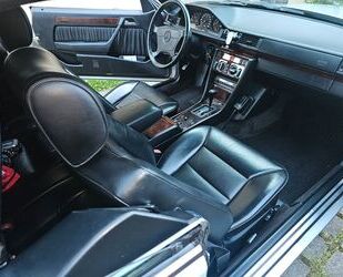 Mercedes-Benz 300 Gebrauchtwagen