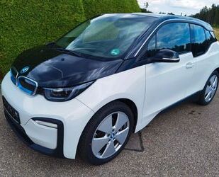 Mercedes-Benz i3 