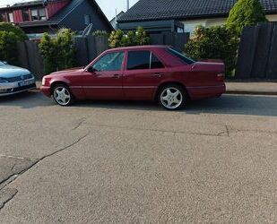 Mercedes-Benz 220 Gebrauchtwagen