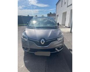 Renault Grand Scenic Gebrauchtwagen
