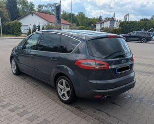 Ford S-Max Gebrauchtwagen