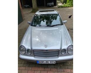 Mercedes-Benz E 220 Gebrauchtwagen