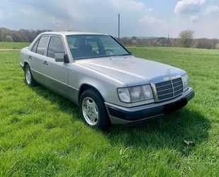 Mercedes-Benz E 220 Gebrauchtwagen