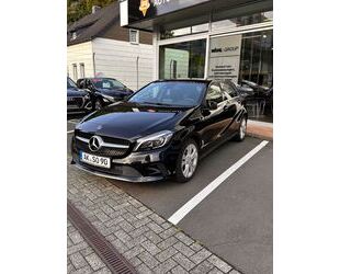 Mercedes-Benz 220 Gebrauchtwagen
