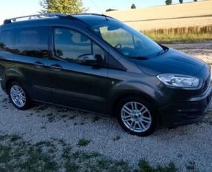 Ford Tourneo Courier Gebrauchtwagen