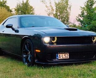 Porsche Challenger 